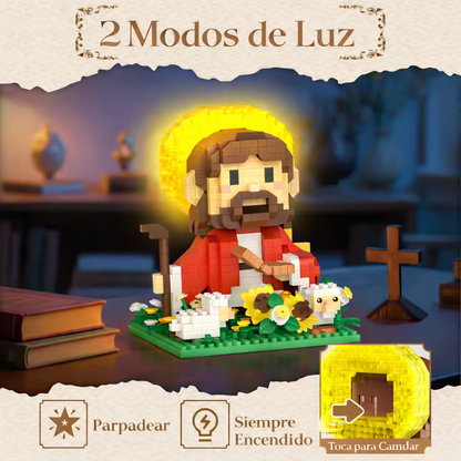 Figura de Jesús con Luz – Construye y Aprende la Fe